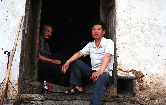 Family portraits of villagers in S China's Guangxi